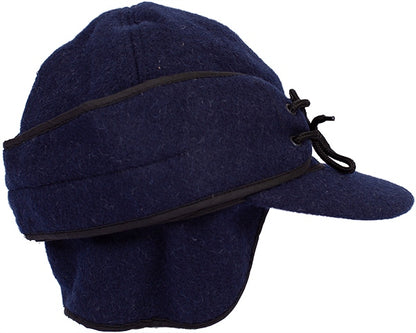 Mackenzie Wool Cap in Black