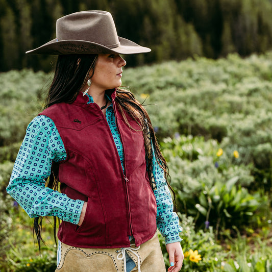 Women’s Calamity Concealed Carry Vest in Cranberry