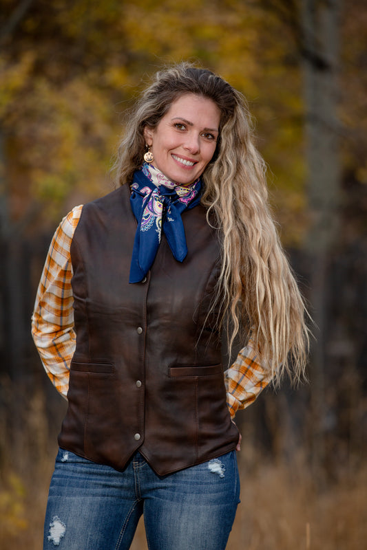 Women’s Oakley Concealed Carry Vest in Dark Antique